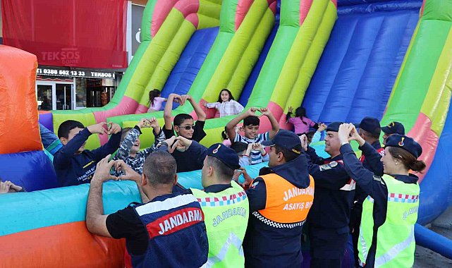 Jandarmadan 'Akil Kadın ile Güvenli Toplum' proje uygulaması
