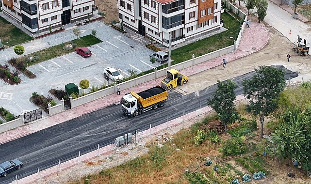 Karatay Belediyesi sıcak asfalt seferberliğini sürdürüyor