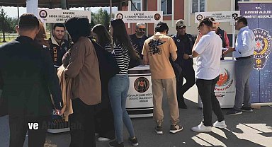 Kayseri Polisi 10 Bin Üniversiteliyi Bilgilendirdi