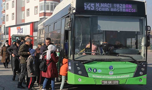 Kayseri'de 65 yaş üstü 8 milyon 814 yolcu ulaşımdan ücretsiz faydalandı