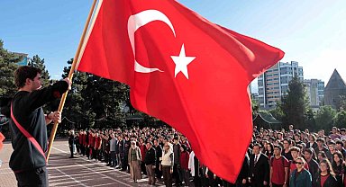 Kayseri'de okullarda Filistin için saygı duruşu