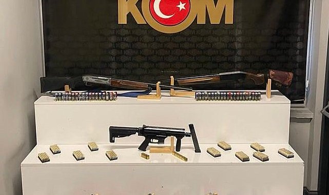 Kayseri'de ruhsatsız silah satıcılarına operasyon: 3 gözaltı