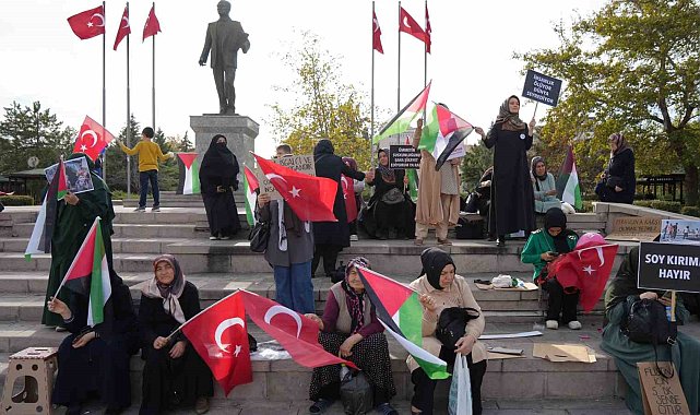 Kırıkkaleli kadınlar, Filistin'e destek için oturma eylemi yaptı