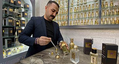 Kokulara olan tutkusu onu uzman yaptı