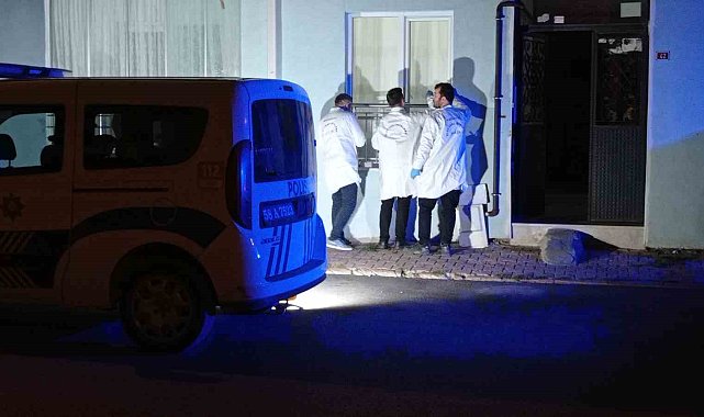 Komşular arası kavgada sokaktan geçen 3 kadın yaralandı