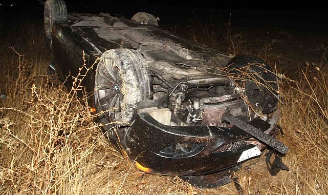 Konya'da otomobil takla attı: 2 yaralı