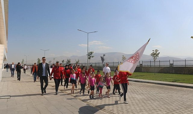 Niğde'de Amatör Spor Haftası açılışı yapıldı