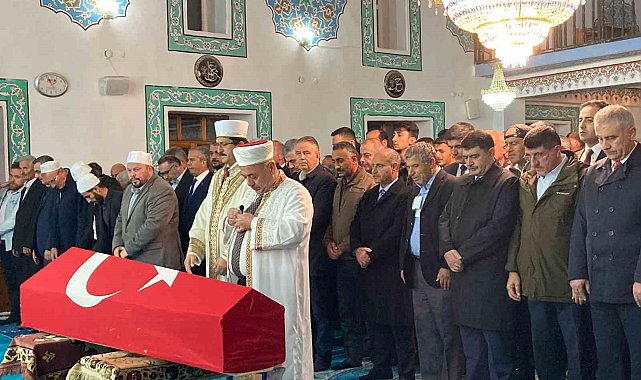Şehit polis memuru Cihat Ermiş'in cenazesi Ankara'da defnedildi