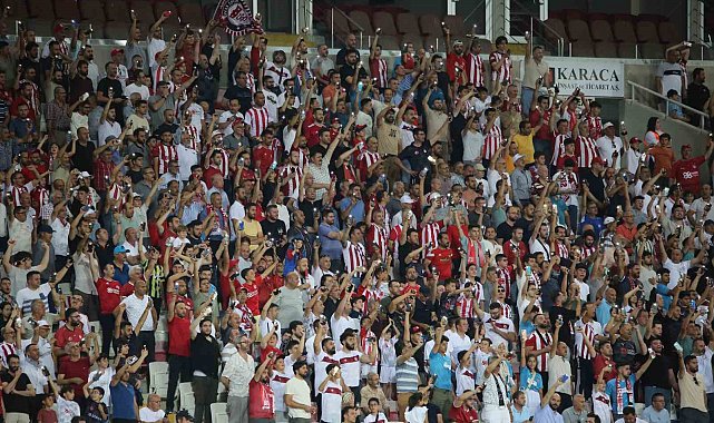 Sivasspor-Kasımpaşa maçının biletleri satışta