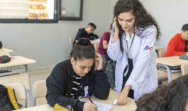 Tarsus'ta 4. LGS kurs merkezi Bahçe Mahallesi'nde açıldı