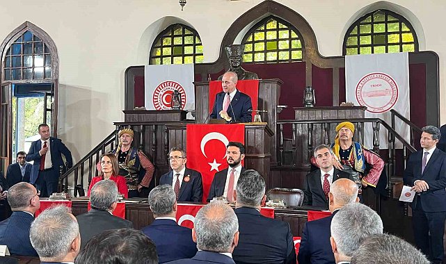 TBMM Başkanı Kurtulmuş: "Mutlaka milletimizin öncülüğünde yeni bir dünya kurulacak"