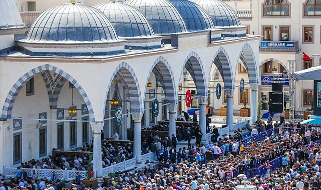 TDV, "Bir Tuğla da Benim Olsun" kampanyasıyla 4 bin 68 cami inşa etti