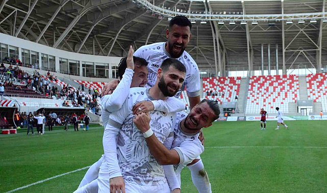 TFF 2. Lig: Karaman FK: 4 - Uşakspor: 0