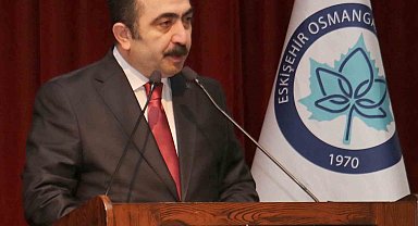Türk Tarih Kurumu Başkanı Prof. Dr. Yüksel Özgen ESOGÜ'de öğrenci ve akademisyenlerle buluştu