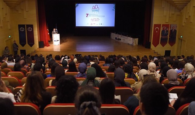 UDEMKO 2023 Anadolu Üniversitesi ev sahipliğinde başladı