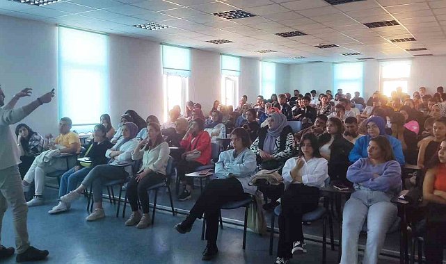 ÜSET MYO Aşçılık Programı Öğrencilerine 'Temel İş Sağlığı ve Güvenliği Eğitimi' Verildi