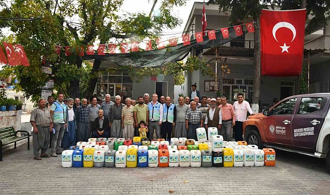 Yenişehir Belediyesi organik solucan gübresi dağıtımını sürdürüyor