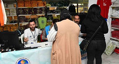 Yenişehir Belediyesinden öğrencilere okul kıyafeti desteği