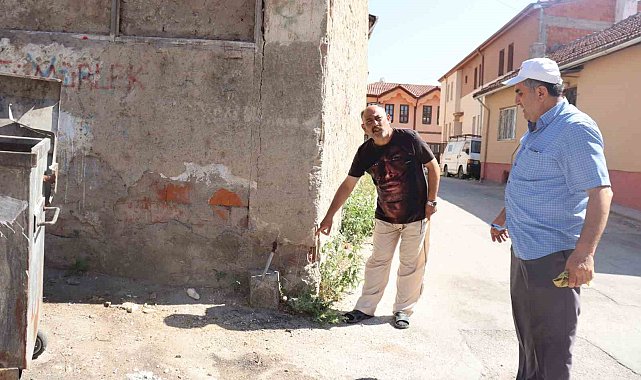 Yıllardır akan çeşmenin kapatılmasına tepki