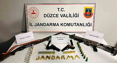 1 tabanca, 1 kurusıkı ve 2 tüfek ele geçirildi