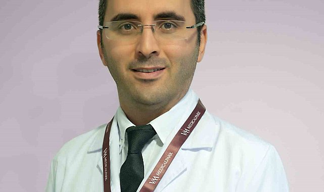 'Kulak sıvısı tedavi edilmezse işitme kaybı olabilir'