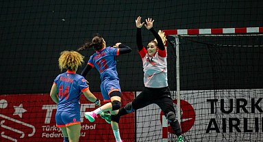 A Milli Kadın Hentbol Takımı, Tunus'u 29-28 yendi
