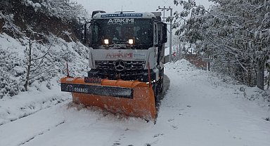 A Takımı ekiplerinin kar mesaisi