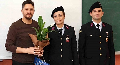 Ağrı Jandarması'ndan şehit yakını çğretmenlere ziyaret