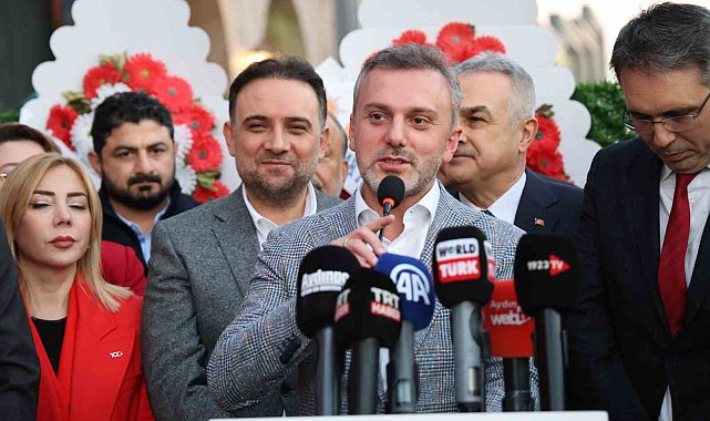 AK Parti Aydın İl Başkanlığı'nın yeni binası törenle açıldı