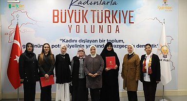 AK Parti'de nöbet değişimi