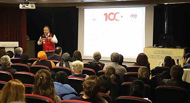 Akhisar'da madde bağımlılığı semineri