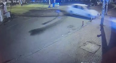 Alkollü sürücü otomobiliyle banka şubesine daldı