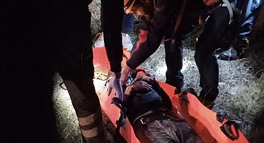 Alkollü sürücünün kullandığı otomobil şarampole yuvarlandı: 2'si ağır 3 yaralı