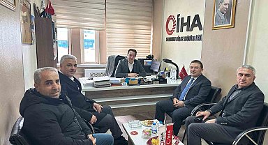 Altınok'tan İHA'ya ziyaret