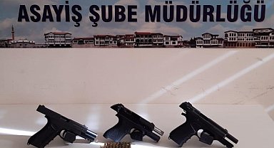Amasya'da polisten sanal devriyede operasyon: 3 gözaltı