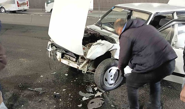 Ankara'da 14 aracın karıştığı zincirleme kazada 7 kişi yaralandı