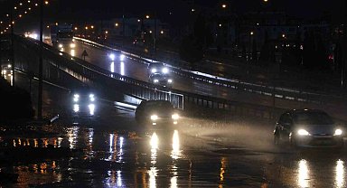 Antakya'da yağışlı hava etkisini sürdürüyor