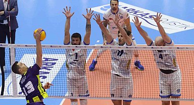 Arkas Spor, iç sahadaki 3. mağlubiyetini aldı