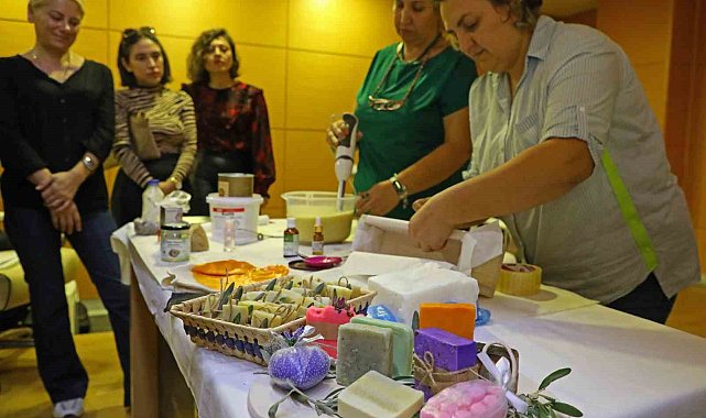 Aromatik bitkilerle sabun yaptılar