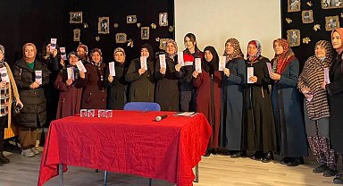 Aslanapa'da çeşitli seminerler düzenlendi