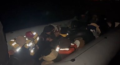 Ayvalık'ta 23 düzensiz göçmen yakalandı