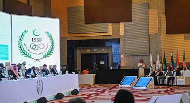 Bakan Dr. Osman Aşkın Bak, Suudi Arabistan'da