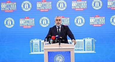 Bakan Işıkhan, "Türkiye Cumhuriyeti'nin 100. Yılında Çalışma Hayatı" paneline katıldı