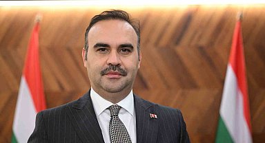 Bakan Kacır: "Savunma sanayiindeki iş birliklerimiz sayesinde Macaristan ile 6 milyar dolarlık ticaret hedefini yakalayacağız"