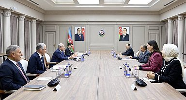 Bakan Özhaseki, Azerbaycan Başbakanı Asadov ve Bakan Babayev ile bir araya geldi