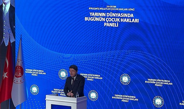 Bakan Tunç: "Büyük Türkiye ile gurur duyacaksınız"