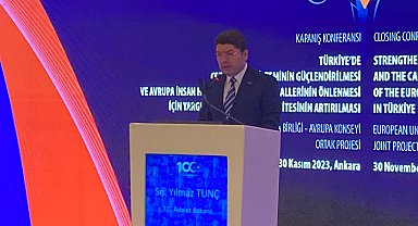 Bakan Tunç: "Türkiye insan haklarına saygılı bir hukuk devletidir"