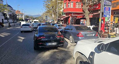 Bandırma'da otopark problemi gün geçtikçe büyüyor