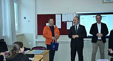 Başkan Aktaş'tan liselilere sosyal medya uyarısı