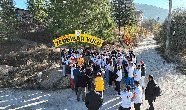 Başkan Altay: "Tarihin izlerini taşıyan Zengibar Yürüyüş Yolu'nu turizme kazandırdık"